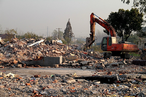 怎么判断是不是非法强拆