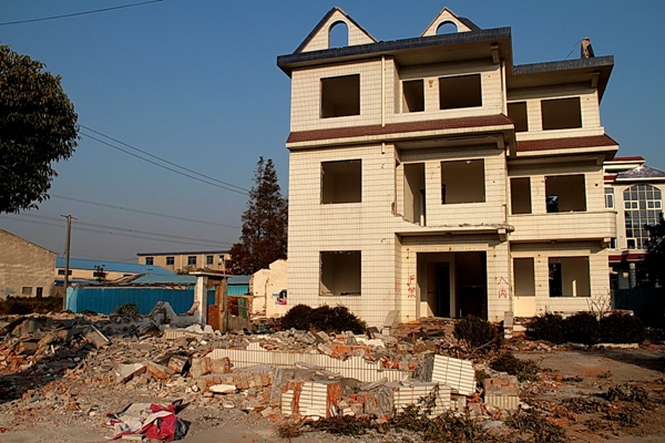 遭遇不法强拆,一定要按下面流程进行