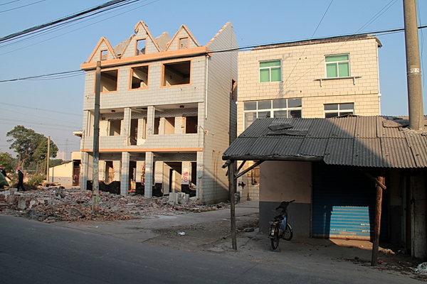 遭遇不法强拆,一定要按下面流程进行