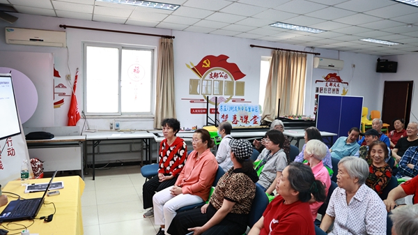 中恒信公益 | 中恒信律师事务所携手新中西里社区开展共建法治社区普法宣讲
