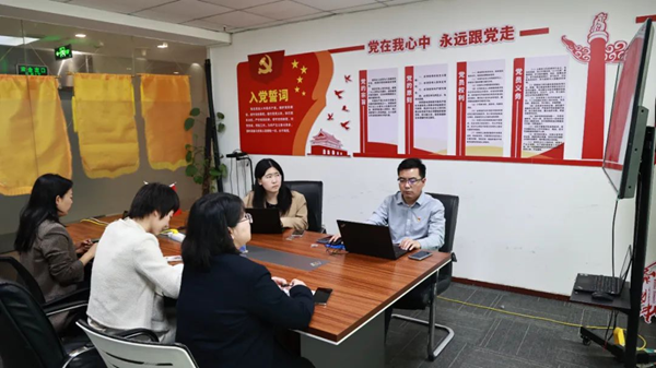 中恒信党建 | 深入贯彻党的二十大精神,中恒信律师事务所开展党员学习“党的二十大报告”党建活动